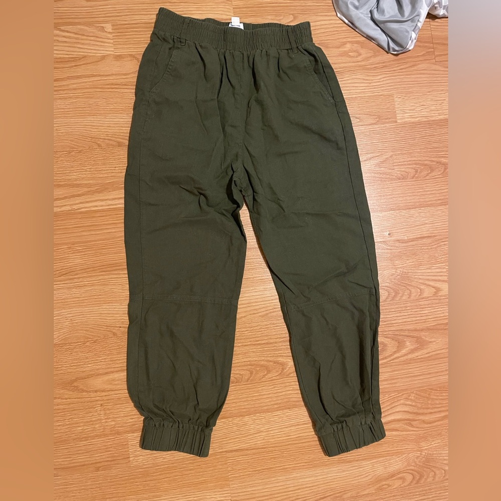 Army Green Linen Joggers from Francesca’s